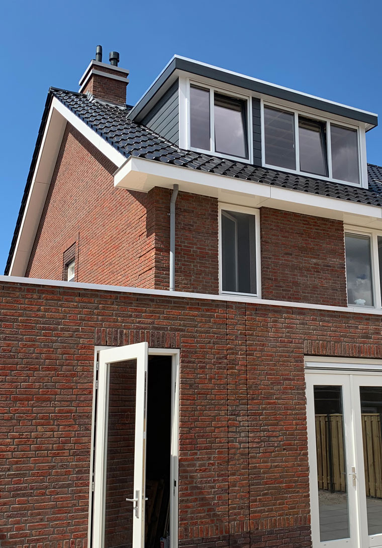 Vraag vrijblijvend een offerte aan voor een dakkapel in Oostvoorne Dakkapel offerte voor Oostvoorne aanvragen
